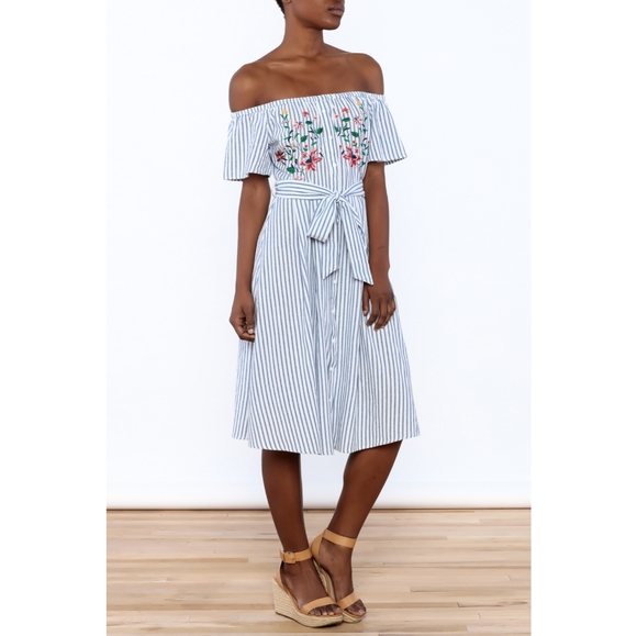 Jealous Tomato Dresses & Skirts - Jealous tomato striped off the Shoulder midi dress